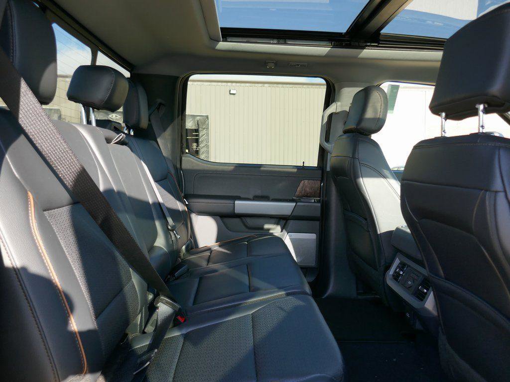 New 2026 Ford F250 Lariat w/ Black Appearance Package image 12