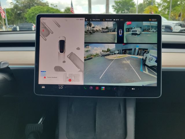 Used 2025 Tesla Model Y Long Range RWD image 28