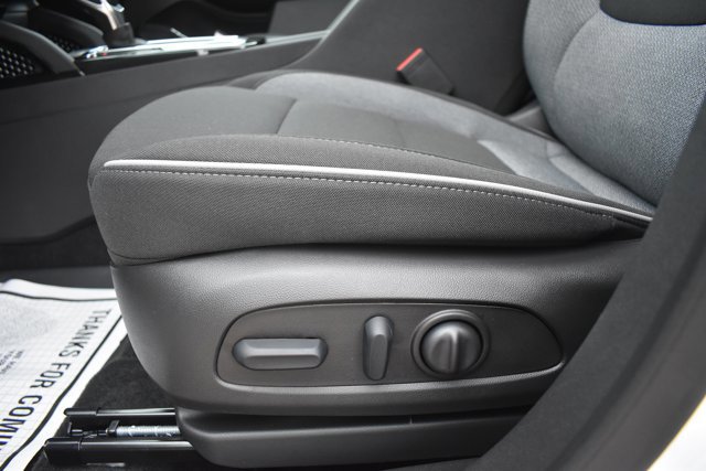 New 2026 Chevrolet TrailBlazer LT w/ Convenience Package FWD image 14