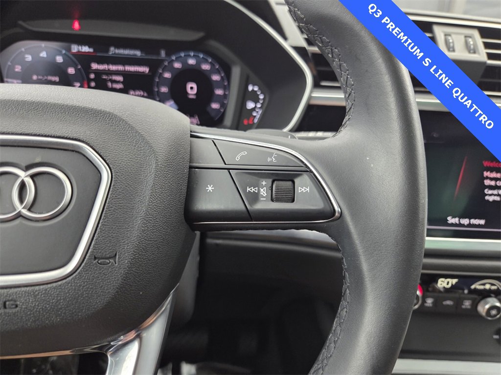 Used 2022 Audi Q3 2.0T Premium w/ Convenience Package image 32