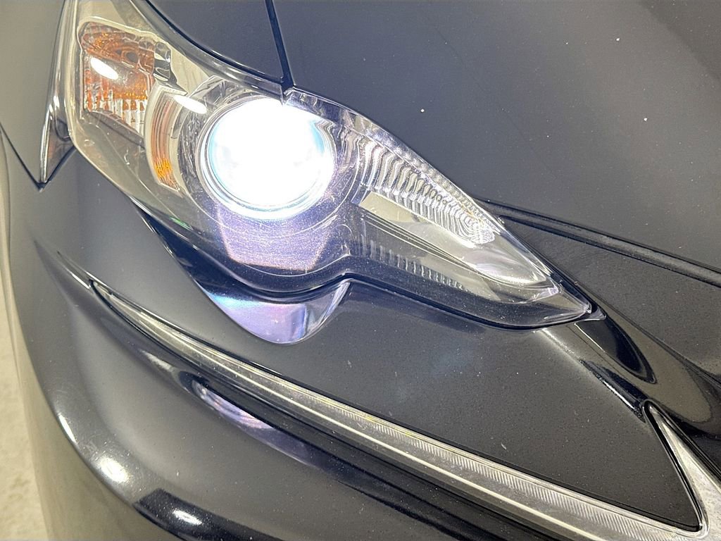 Used 2015 Lexus IS 250 image 37