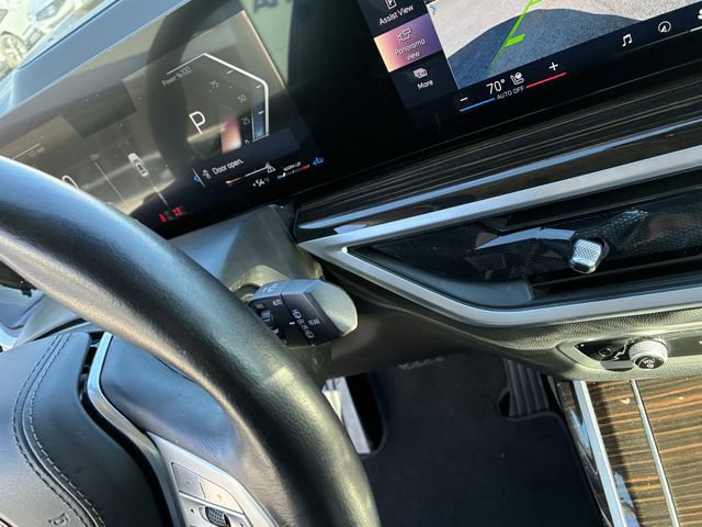 Used 2025 BMW X7 xDrive40i image 24