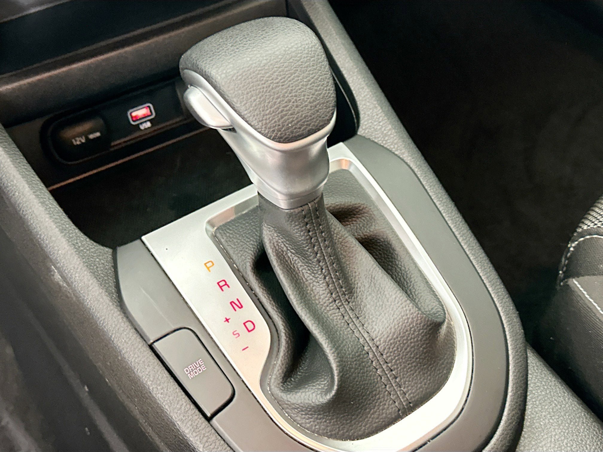 Used 2024 Kia Forte LXS w/ LXS Technology Package FWD image 20