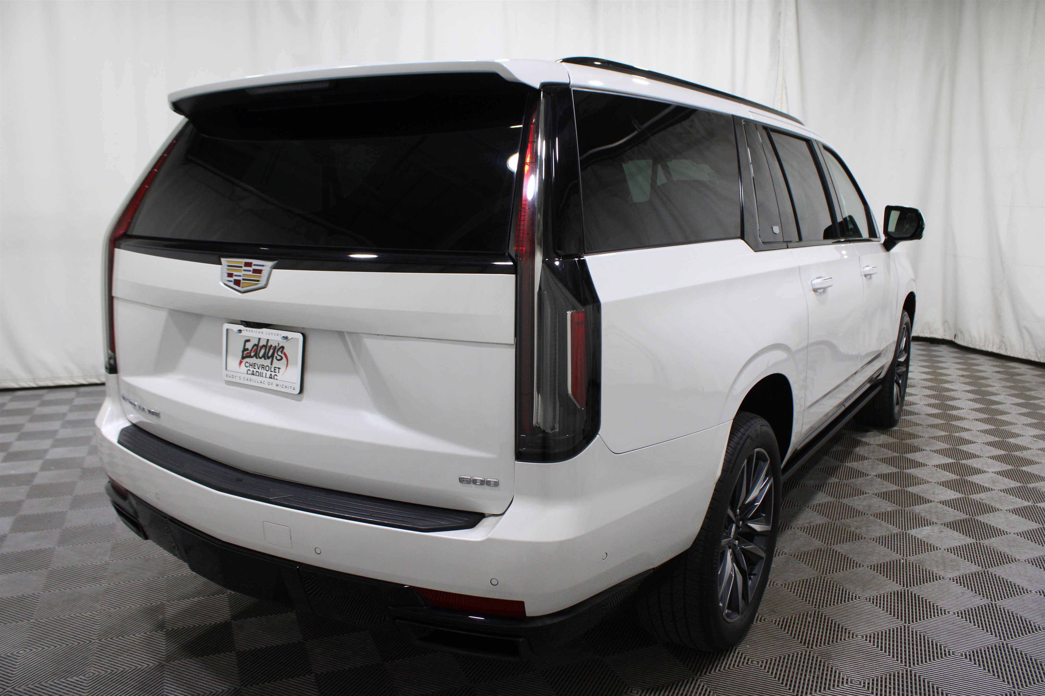 Certified 2024 Cadillac Escalade ESV Sport Platinum image 41