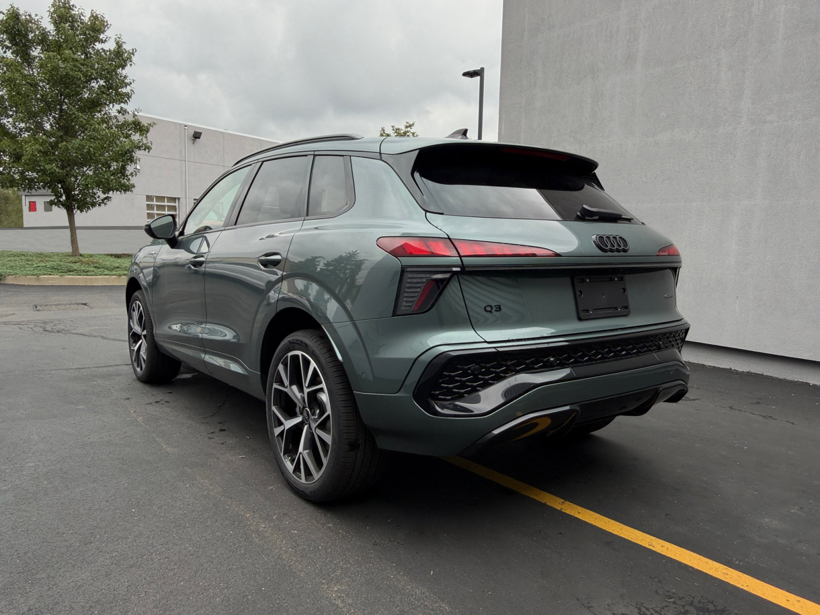 New 2026 Audi Q3 quattro 2.0T AWD/4WD image 3