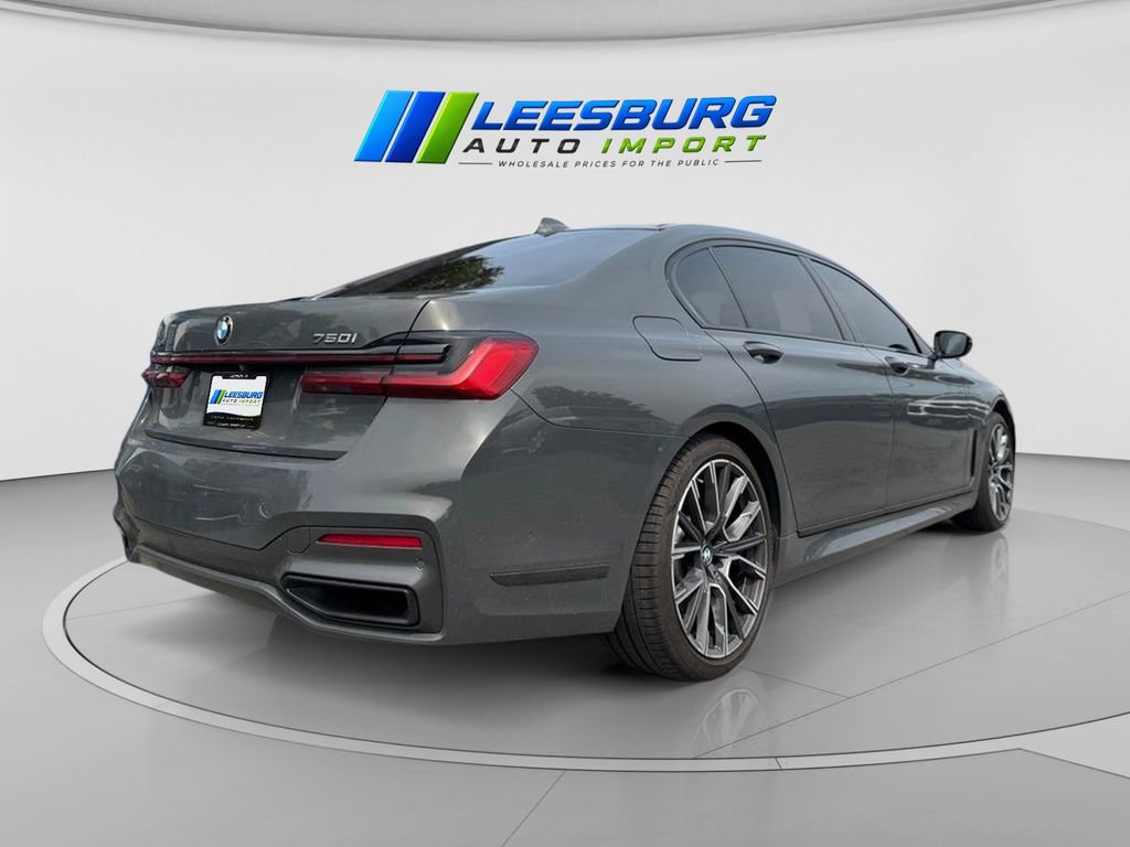 Used 2021 BMW 750i xDrive w/ M Sport Package AWD/4WD image 3