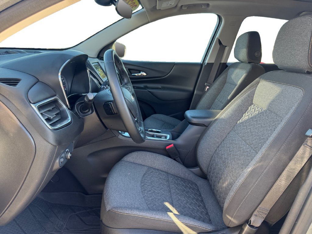 Used 2024 Chevrolet Equinox LT w/ LPO, Floor Liner Package AWD/4WD image 10