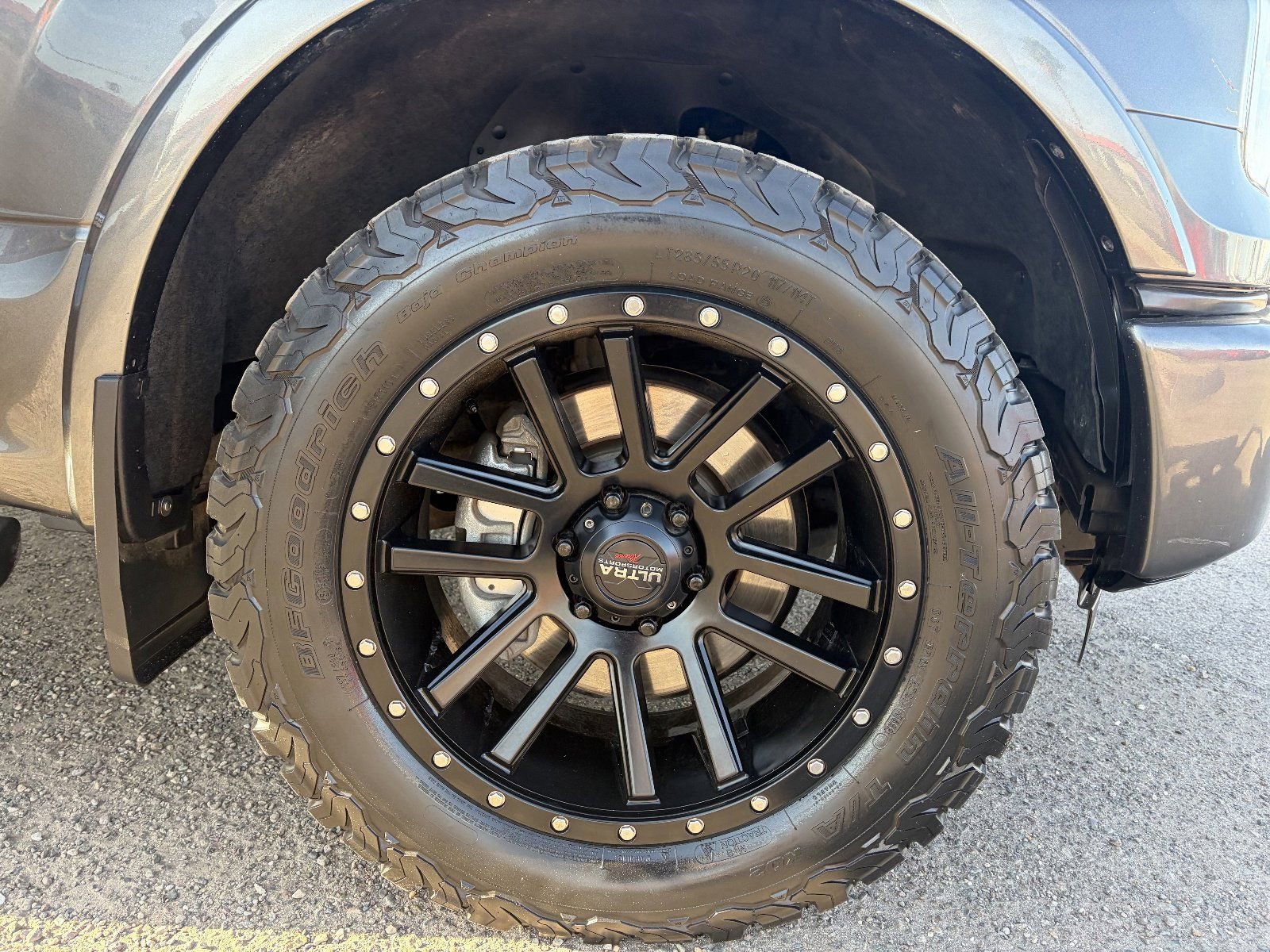 Used 2016 Ford F150 Lariat image 10