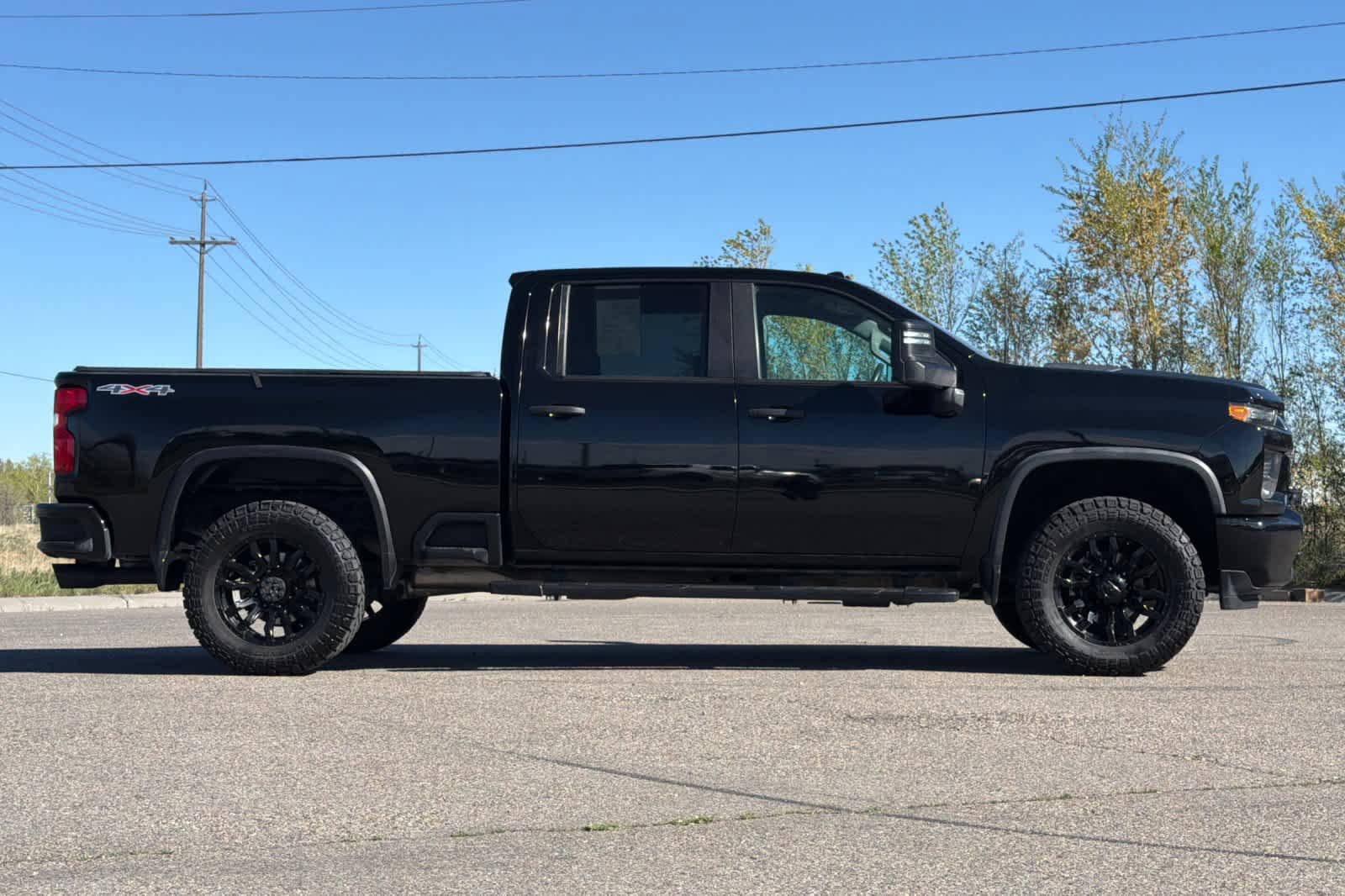 Used 2020 Chevrolet Silverado 2500 Custom w/ Custom Value Package AWD/4WD image 8