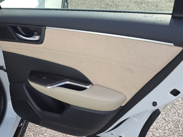 Used 2018 Honda Clarity Touring image 19