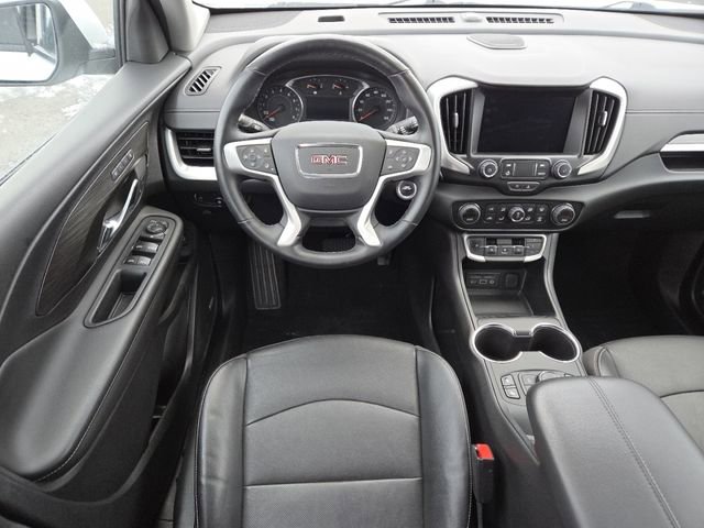Used 2023 GMC Terrain SLT w/ Infotainment Package II image 32