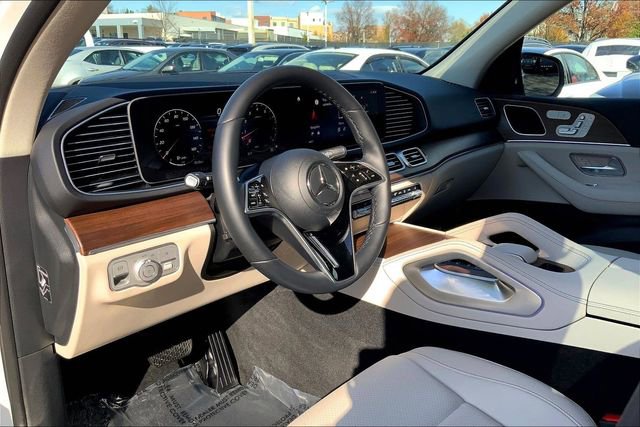 Used 2025 Mercedes-Benz GLE 350 4MATIC image 14