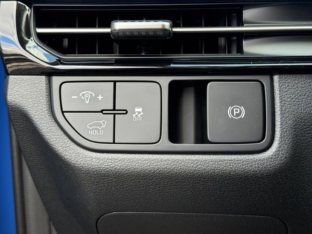 New 2026 Kia Sportage EX w/ EX Panorama Roof Package image 21