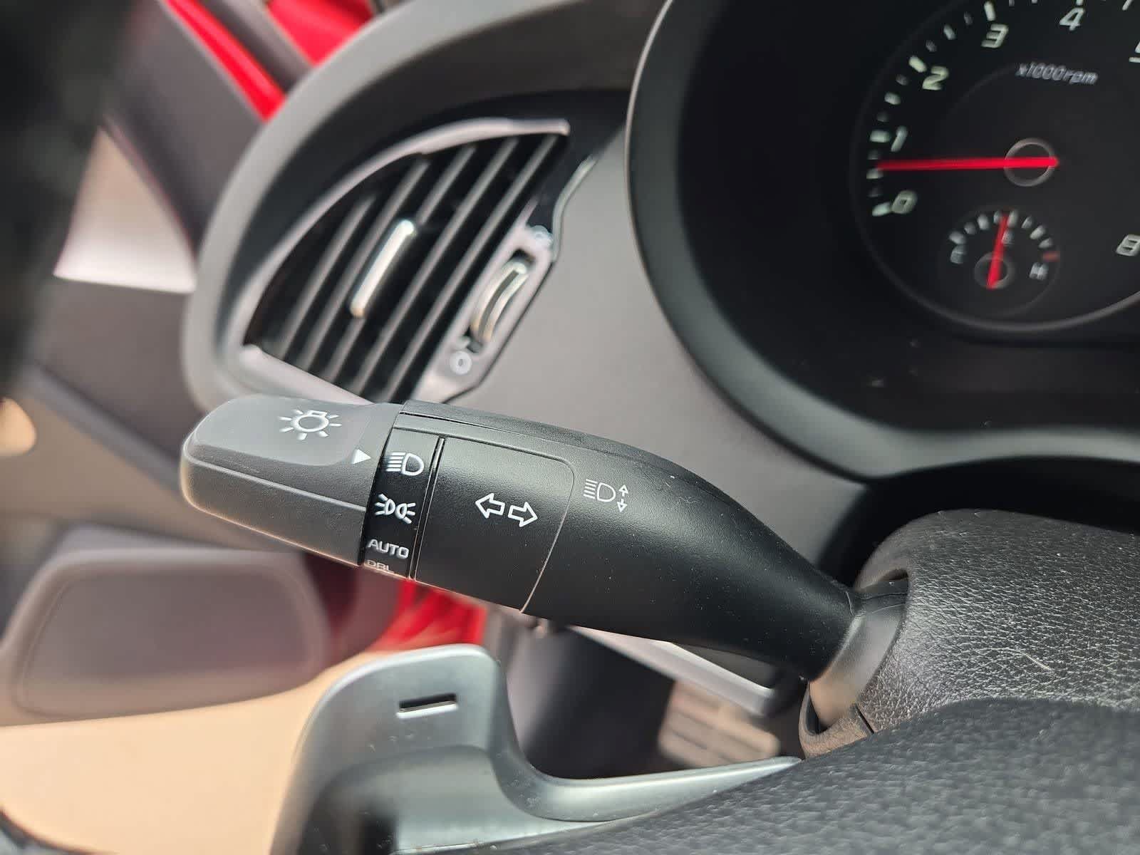 Used 2018 Kia Stinger GT2 RWD image 26