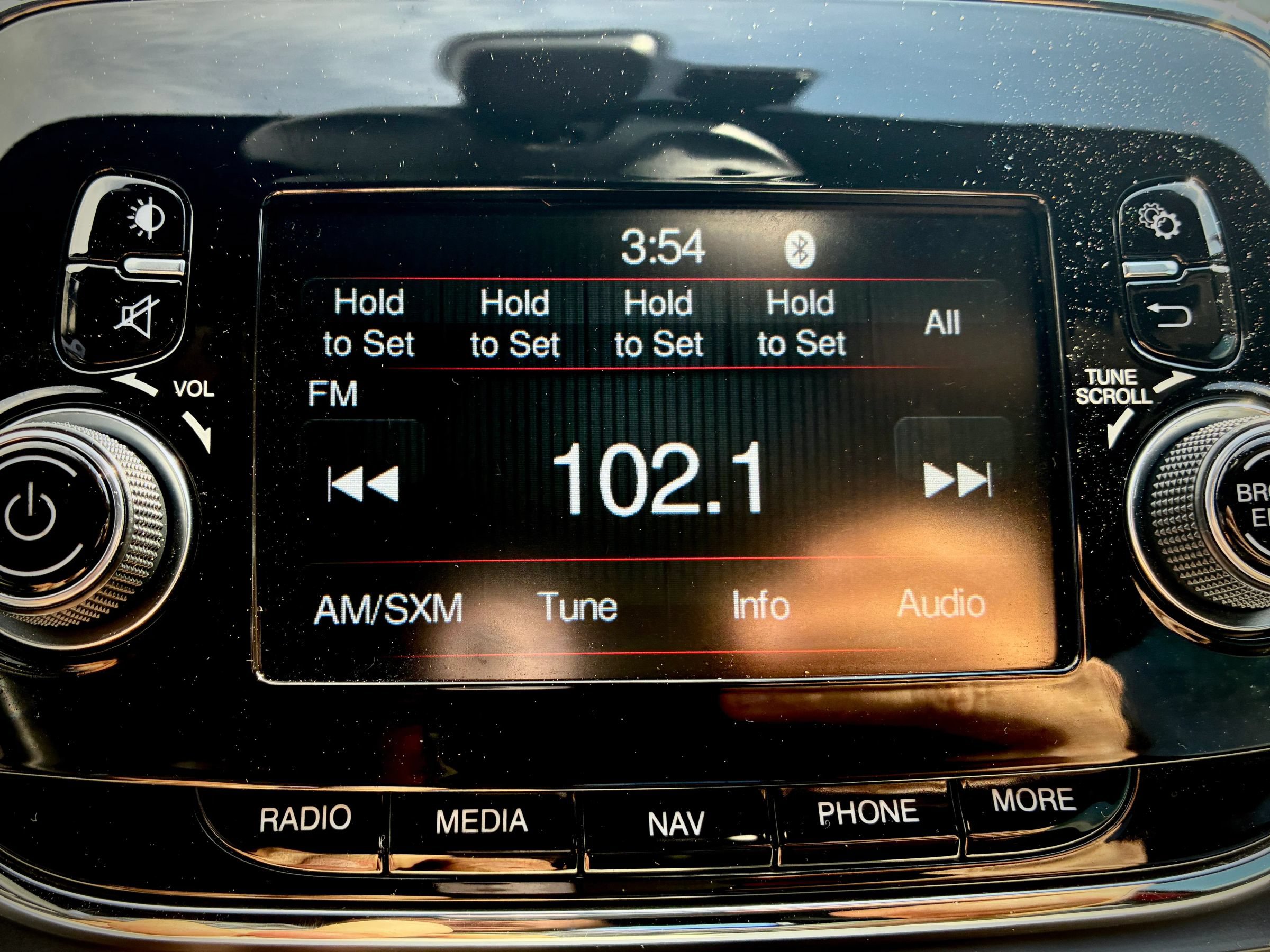 Used 2018 FIAT 500 e FWD image 40