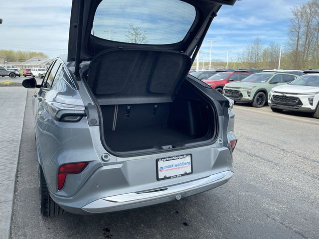 Certified 2025 Buick Envista Avenir FWD image 25