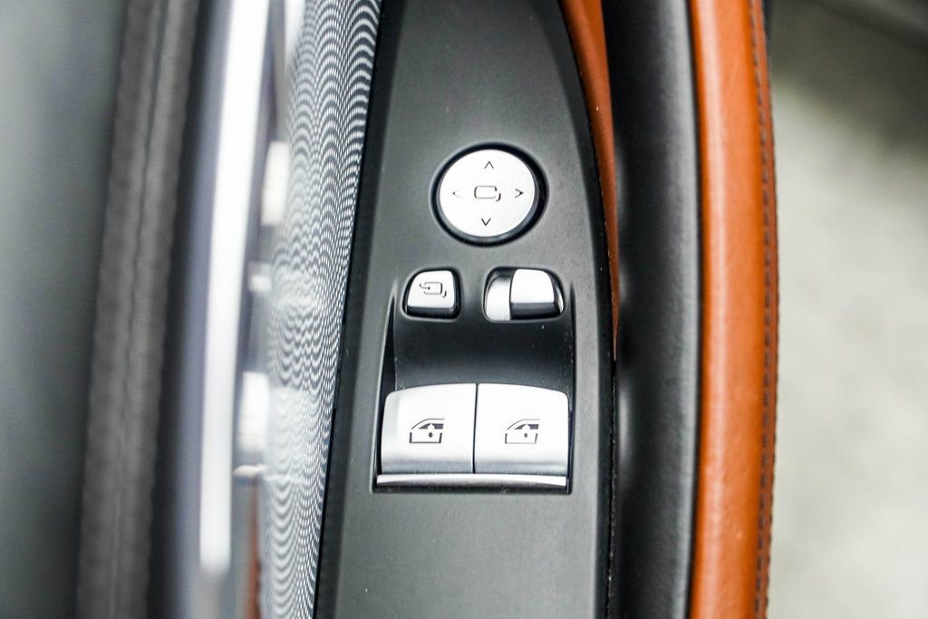 Used 2023 BMW M850i xDrive Coupe image 34