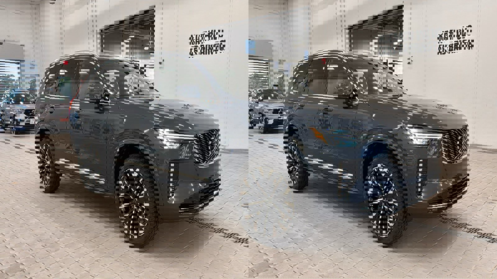 New 2026 Volvo XC90 B6 Plus image 3