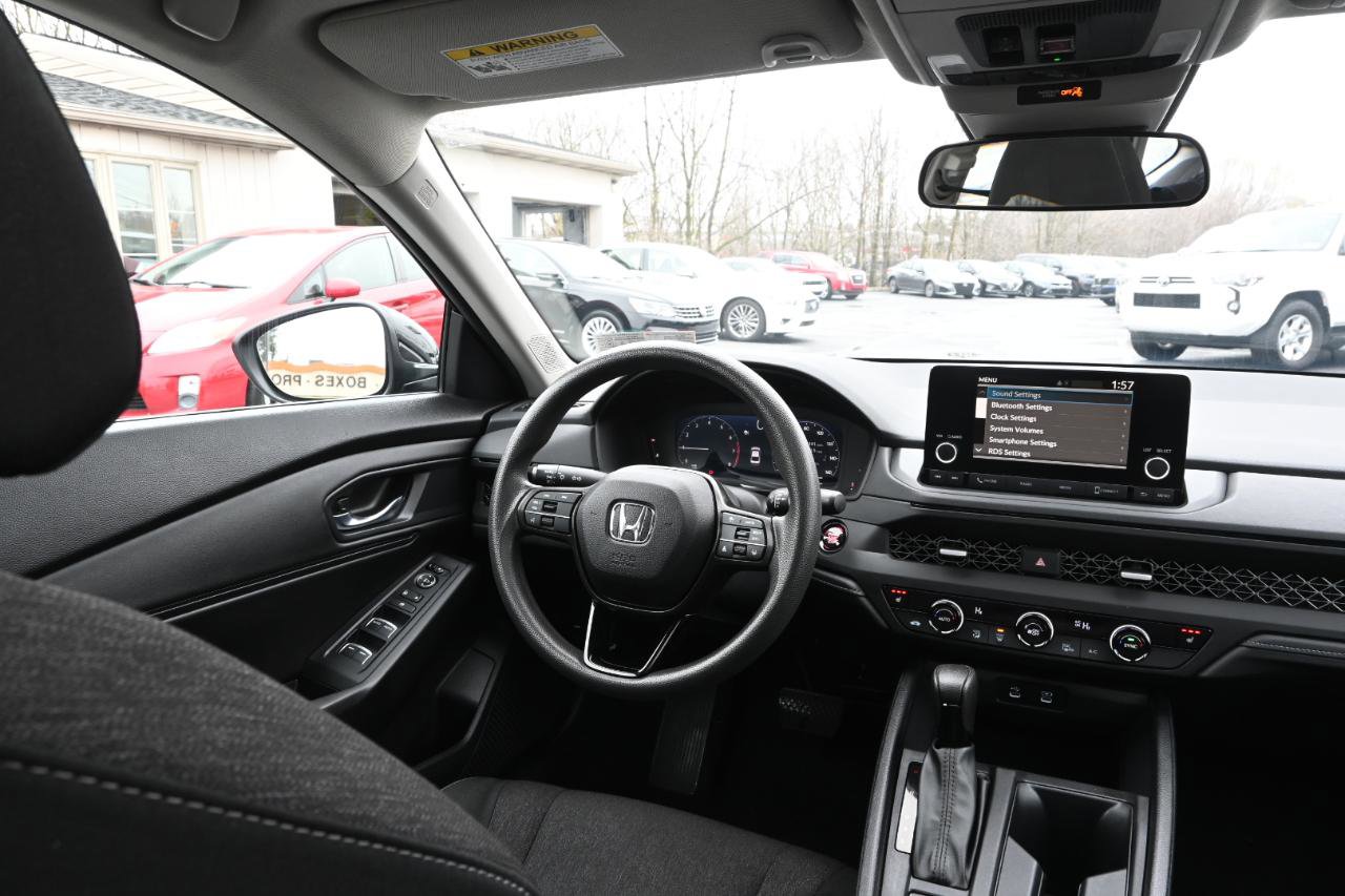 Used 2023 Honda Accord EX image 23