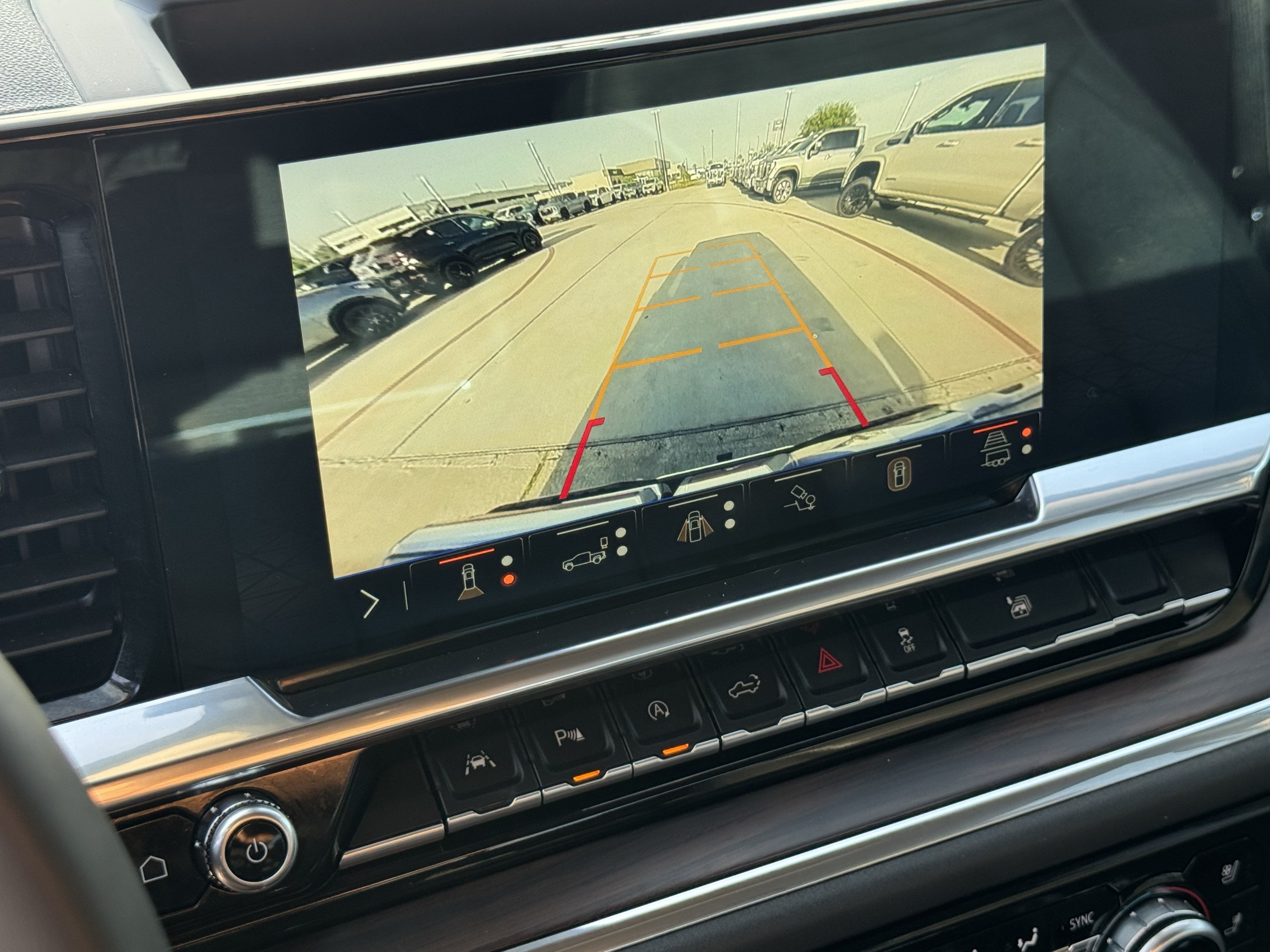 Used 2025 GMC Sierra 1500 SLT RWD image 17