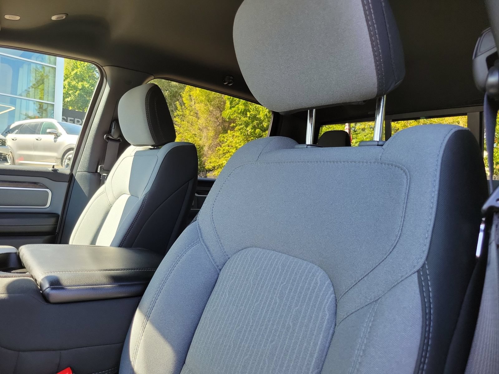 Used 2021 RAM 1500 Big Horn AWD/4WD image 12