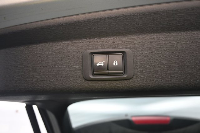 Used 2024 Mitsubishi Outlander SE FWD image 43