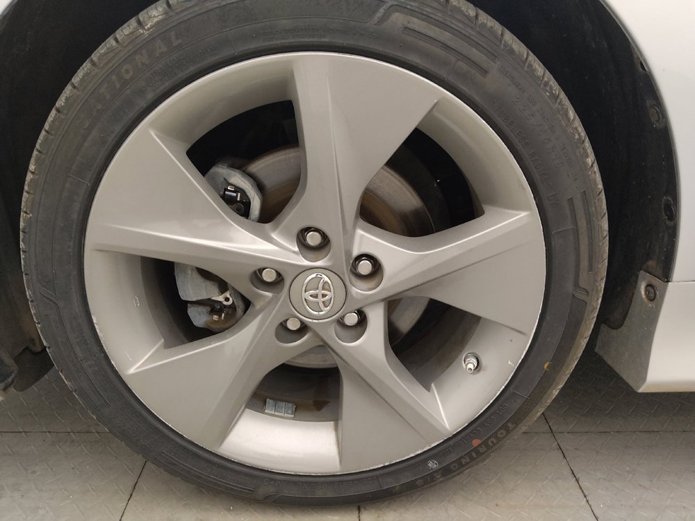 Used 2014 Toyota Camry SE image 31