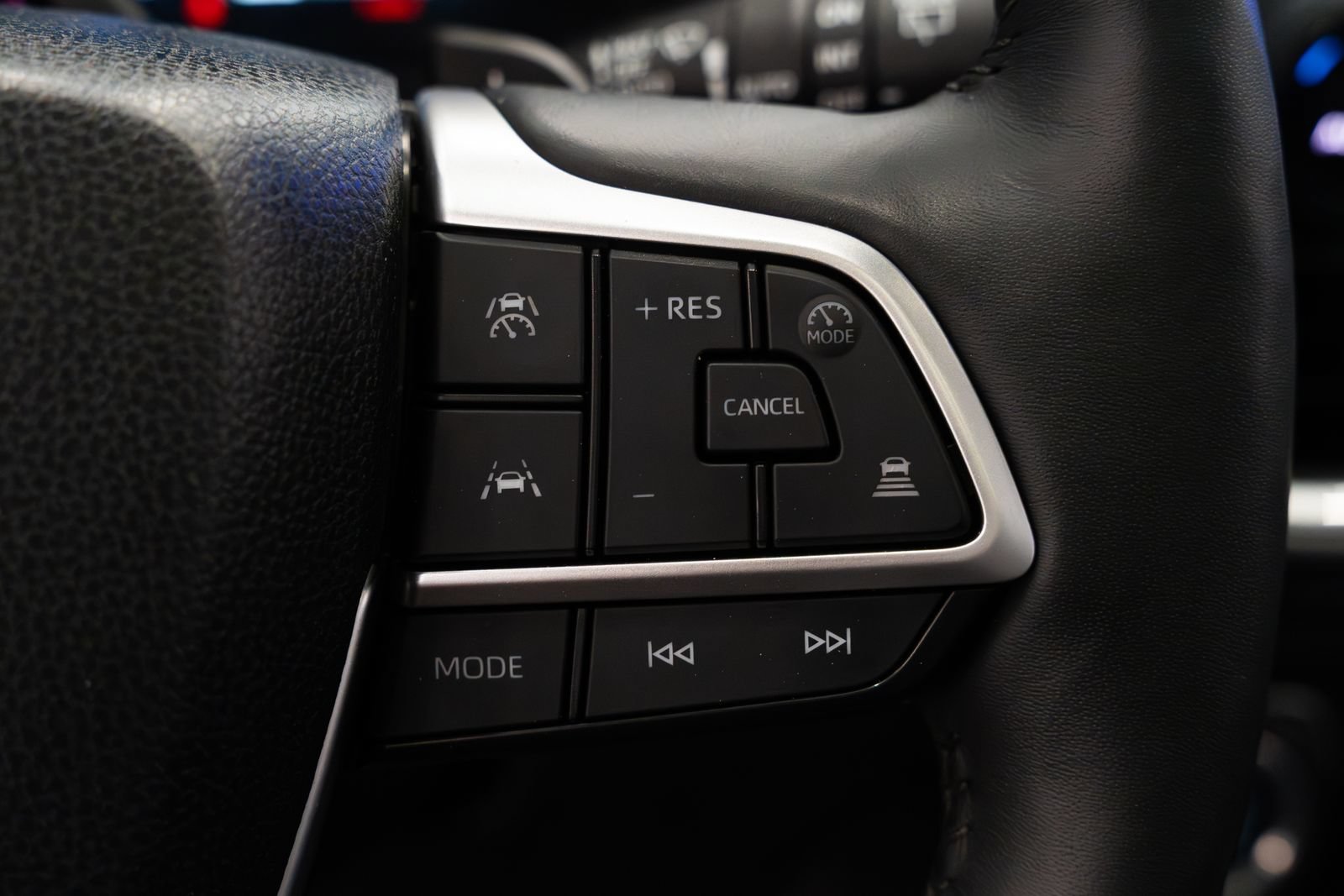 Used 2024 Toyota Grand Highlander AWD image 12
