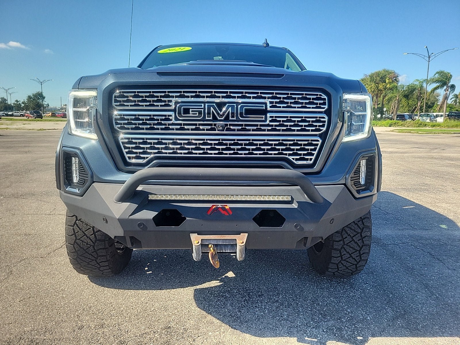 Used 2021 GMC Sierra 1500 Denali w/ Denali Ultimate Package AWD/4WD image 3