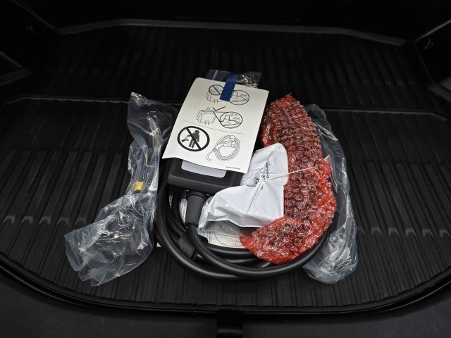 Used 2023 Ford F150 Lightning Pro AWD/4WD image 33