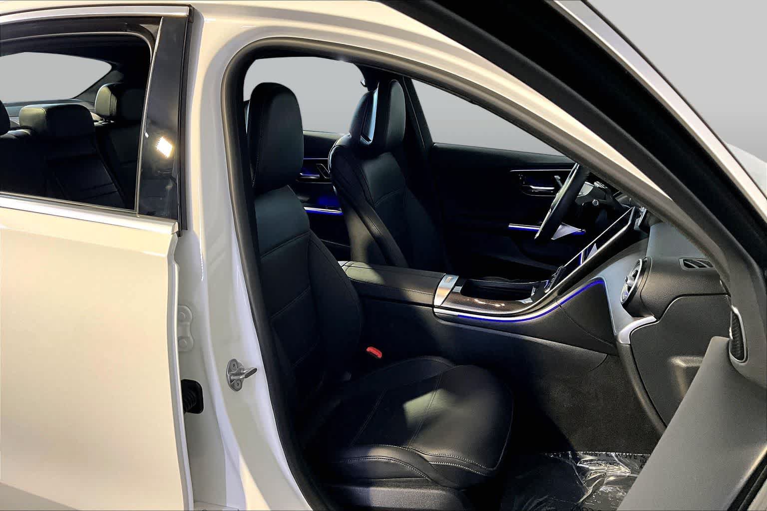 Used 2022 Mercedes-Benz C 300 4MATIC Sedan image 8