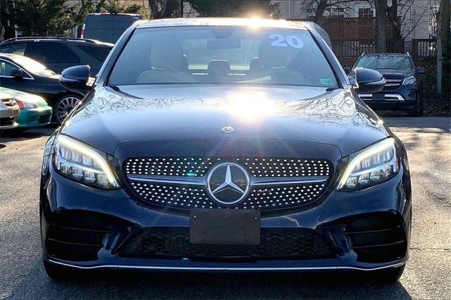 Used 2020 Mercedes-Benz C 300 4MATIC Sedan image 2