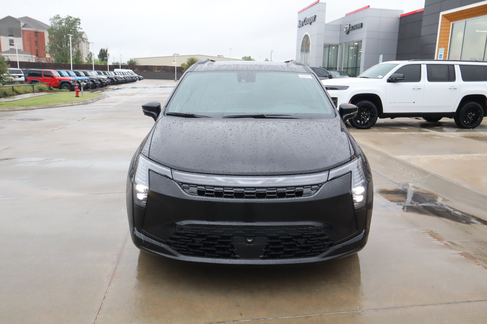 New 2027 Chrysler Pacifica Limited FWD image 9