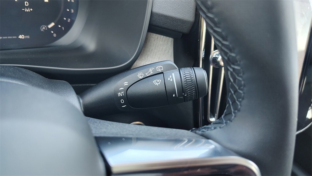 New 2026 Volvo XC40 B5 Plus w/ Climate Package image 16