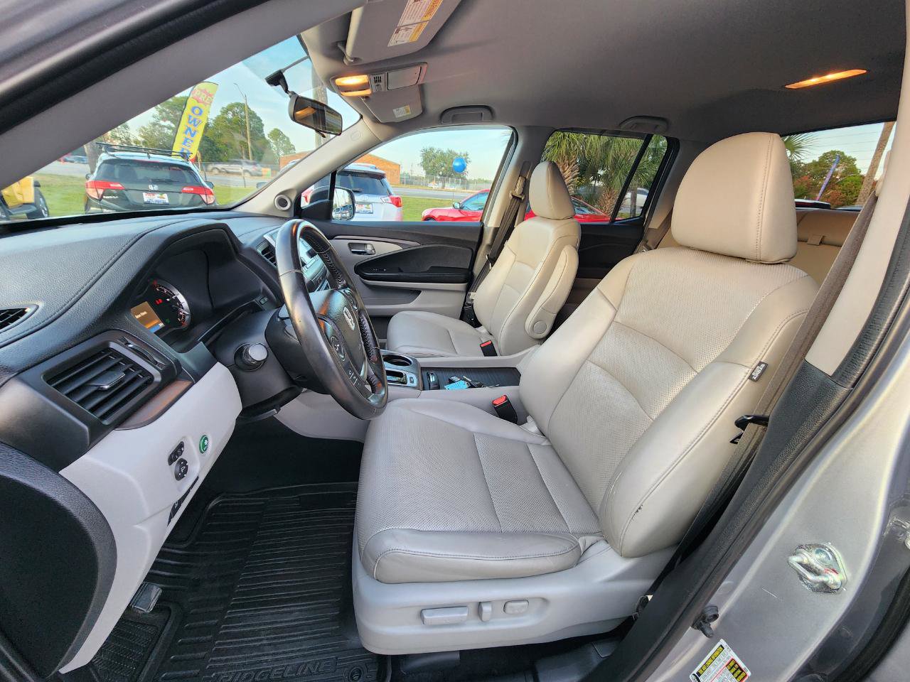 Used 2018 Honda Ridgeline RTL image 17