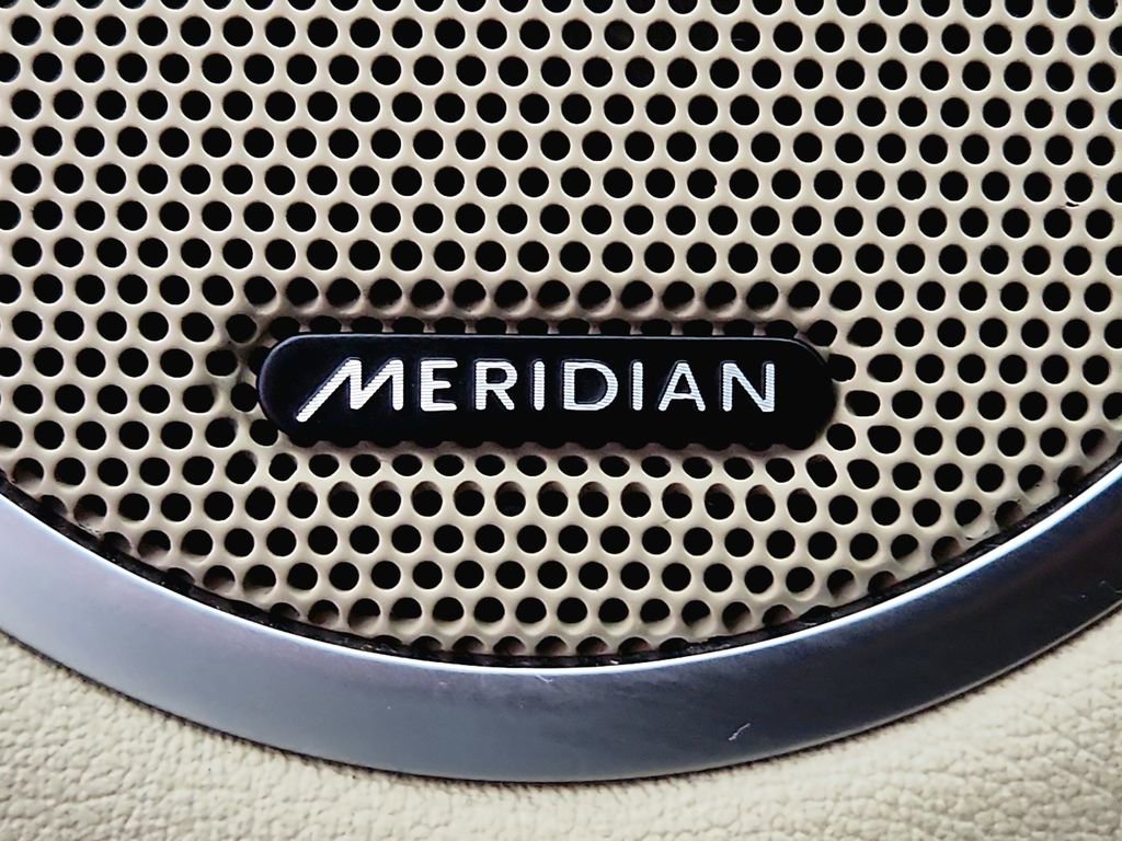 Used 2018 Land Rover Range Rover HSE image 28