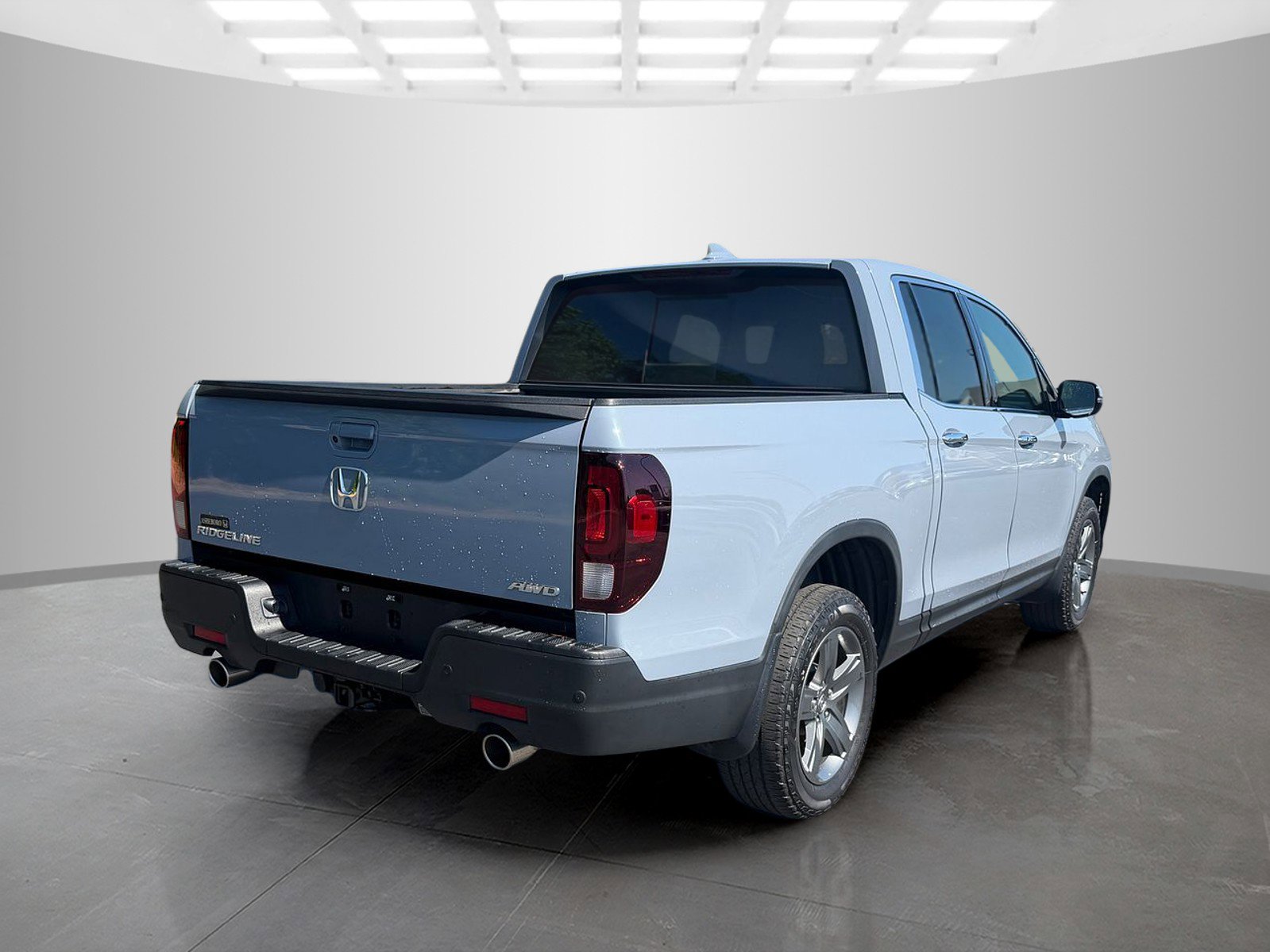 Used 2023 Honda Ridgeline RTL-E image 7