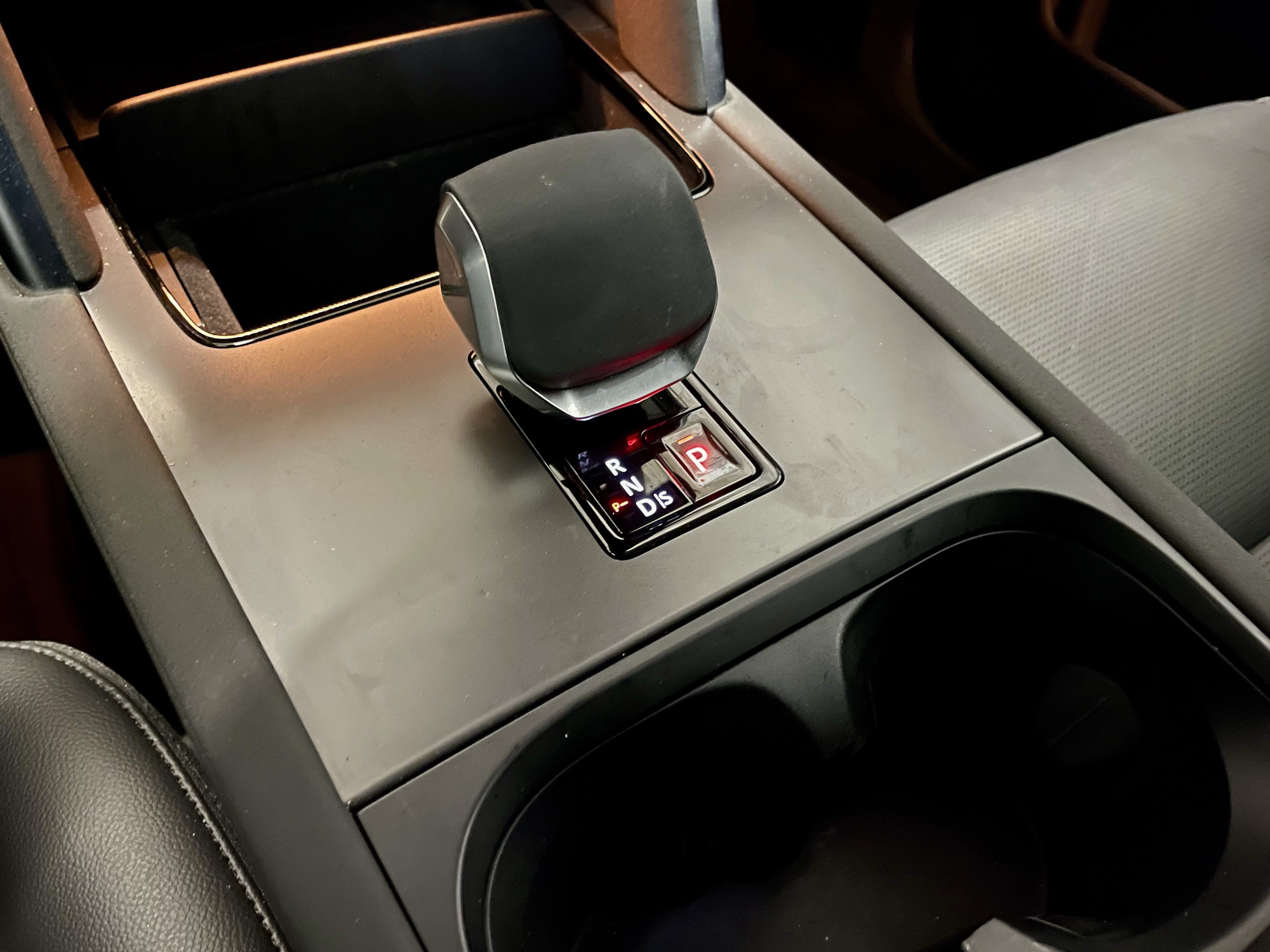 Certified 2024 Land Rover Discovery Sport S image 20