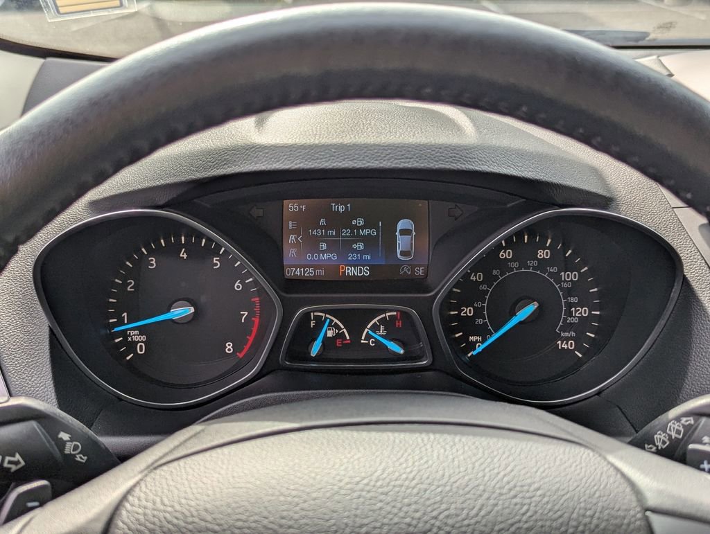 Used 2017 Ford Escape Titanium image 14