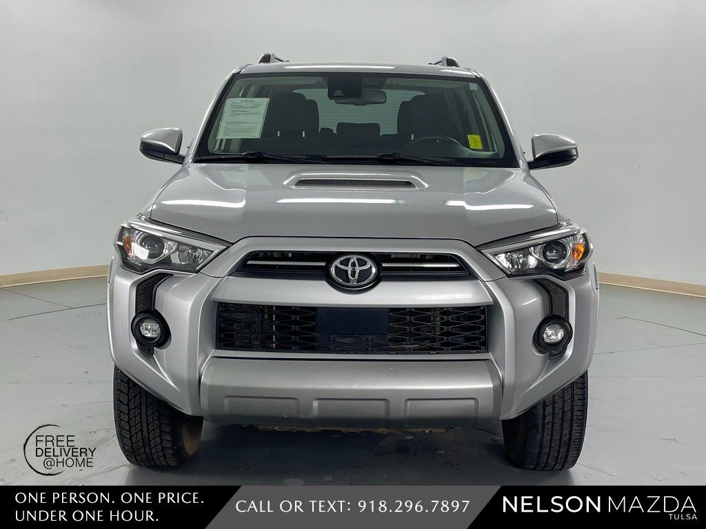 Used 2022 Toyota 4Runner TRD Off-Road image 2