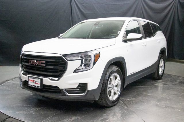 Used 2024 GMC Terrain SLE image 6