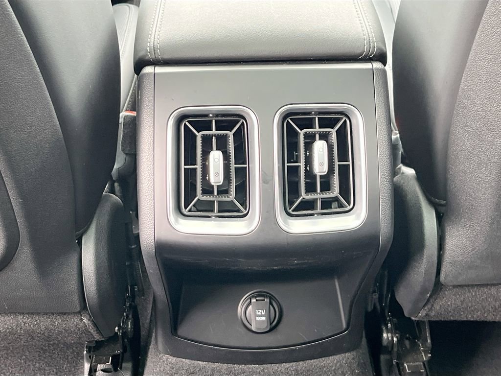 Certified 2025 Kia Sorento EX image 30