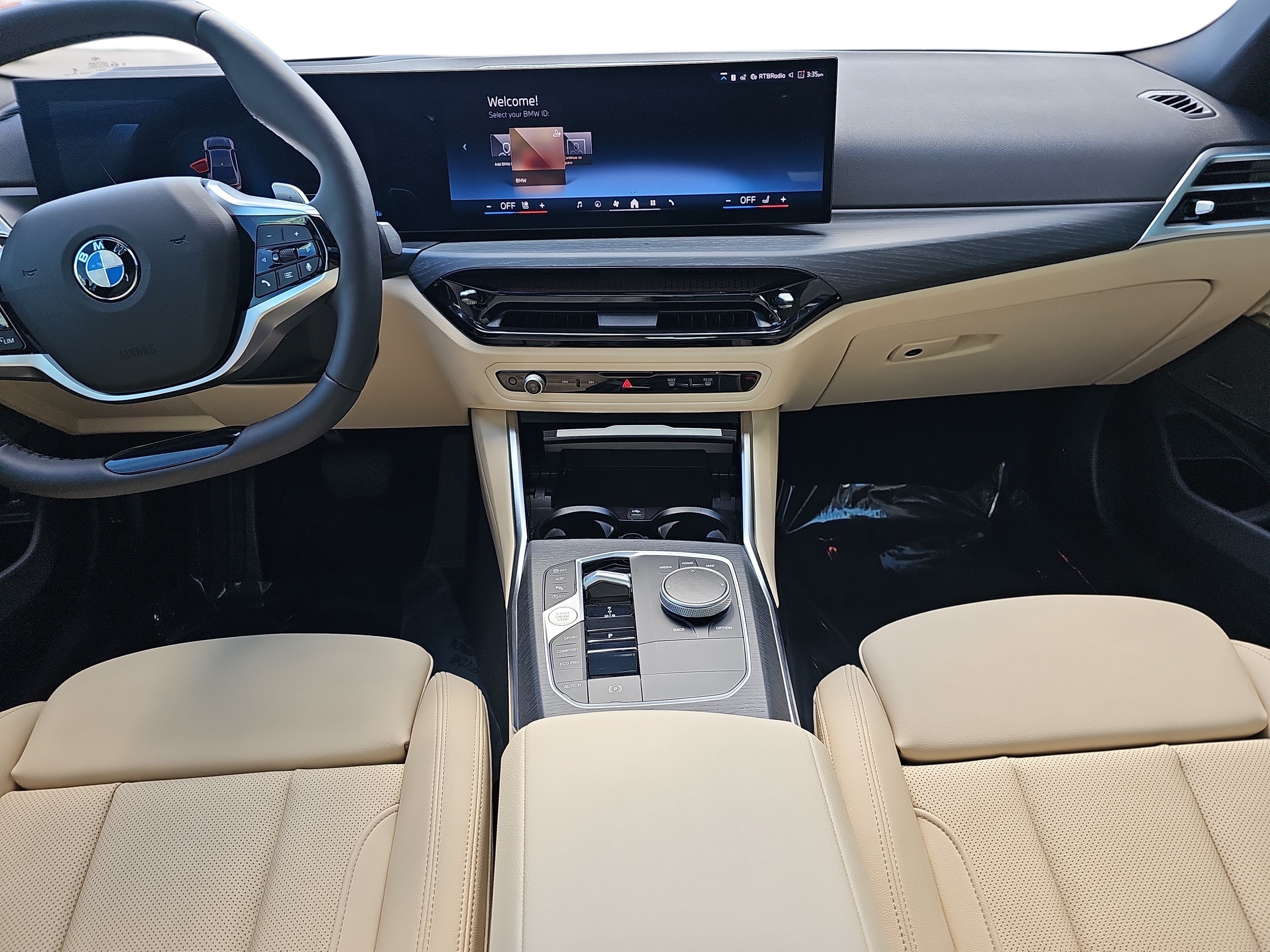 Certified 2025 BMW 330i Sedan w/ Premium Package RWD image 10