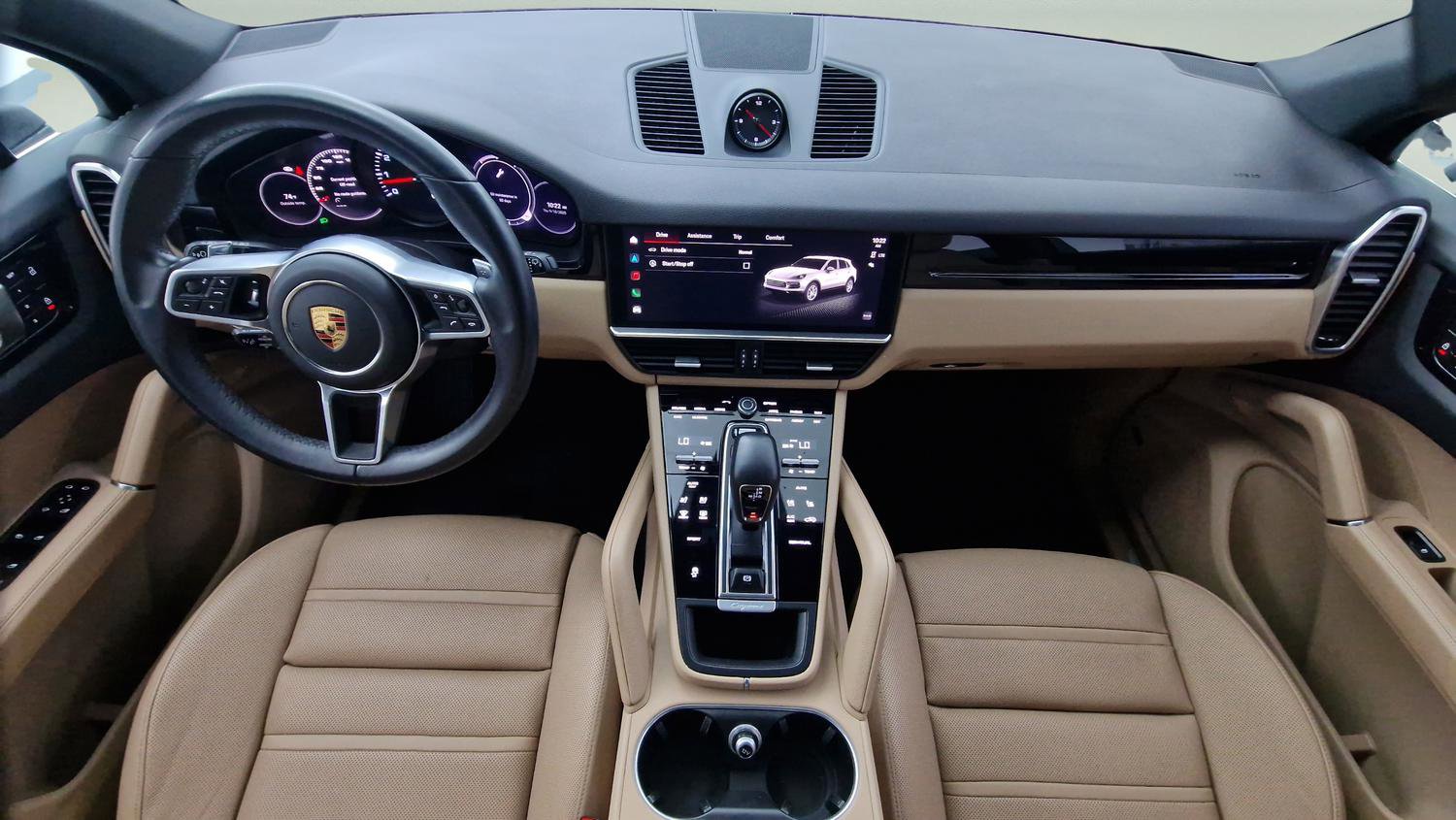 Used 2023 Porsche Cayenne image 9