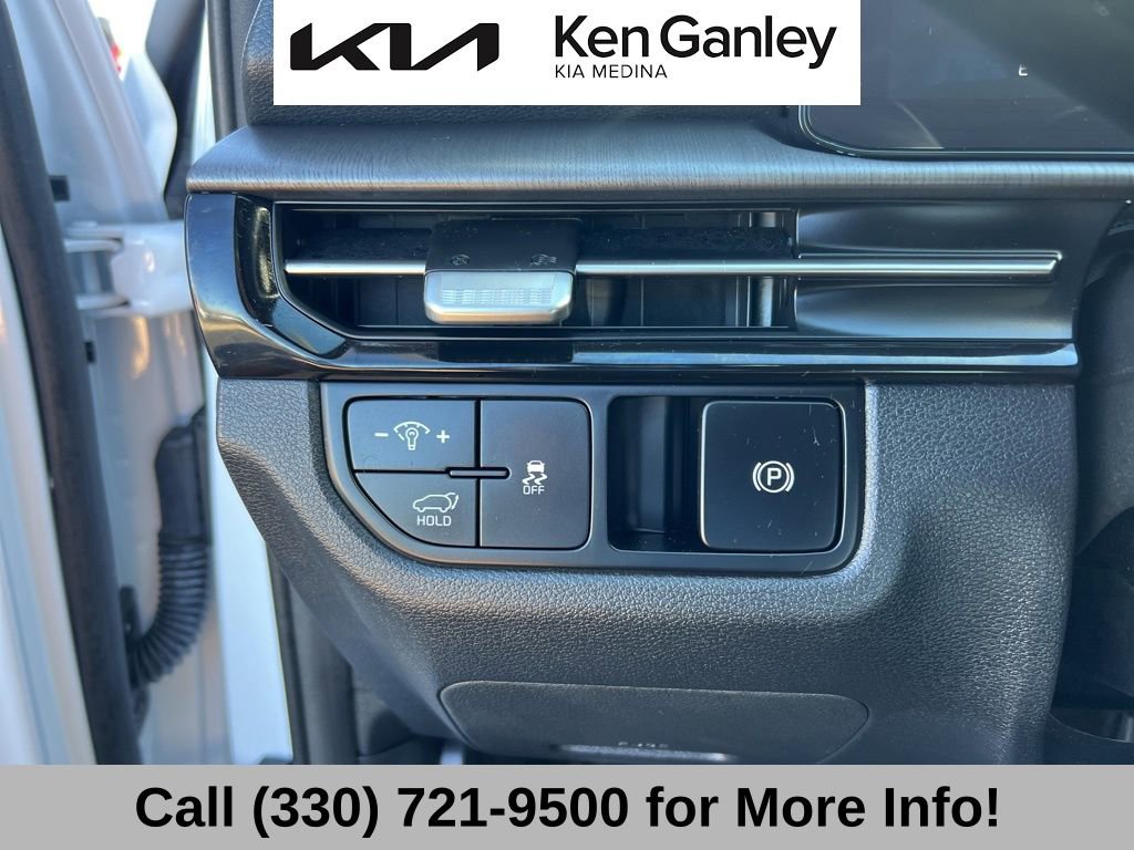 Certified 2026 Kia Sportage X-Line w/ X-Line Premium Package image 30