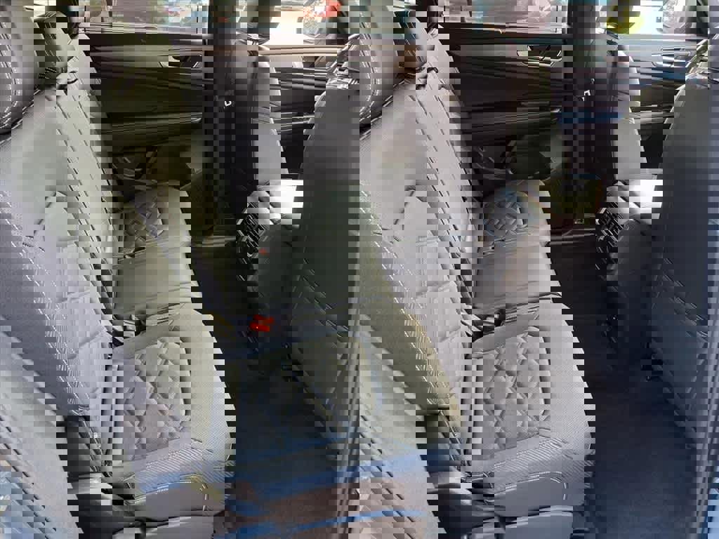 Used 2024 Volkswagen Atlas Cross Sport SE image 12