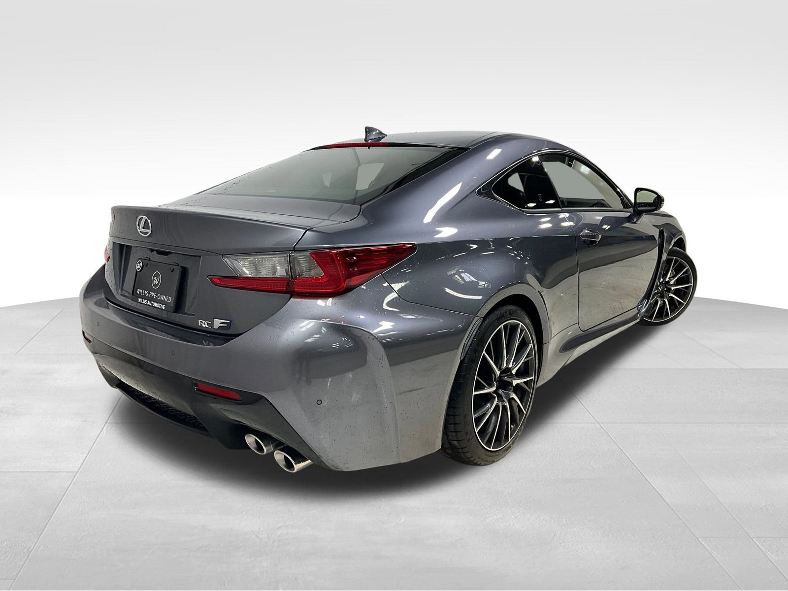 Used 2017 Lexus RC F image 11