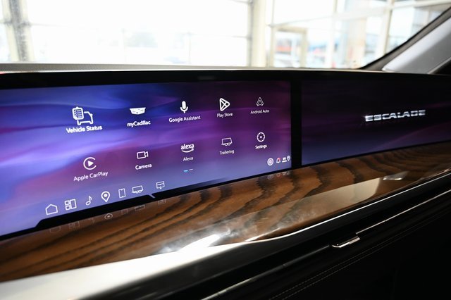 Used 2025 Cadillac Escalade ESV Sport Platinum w/ LPO, Floor Liner Package image 20