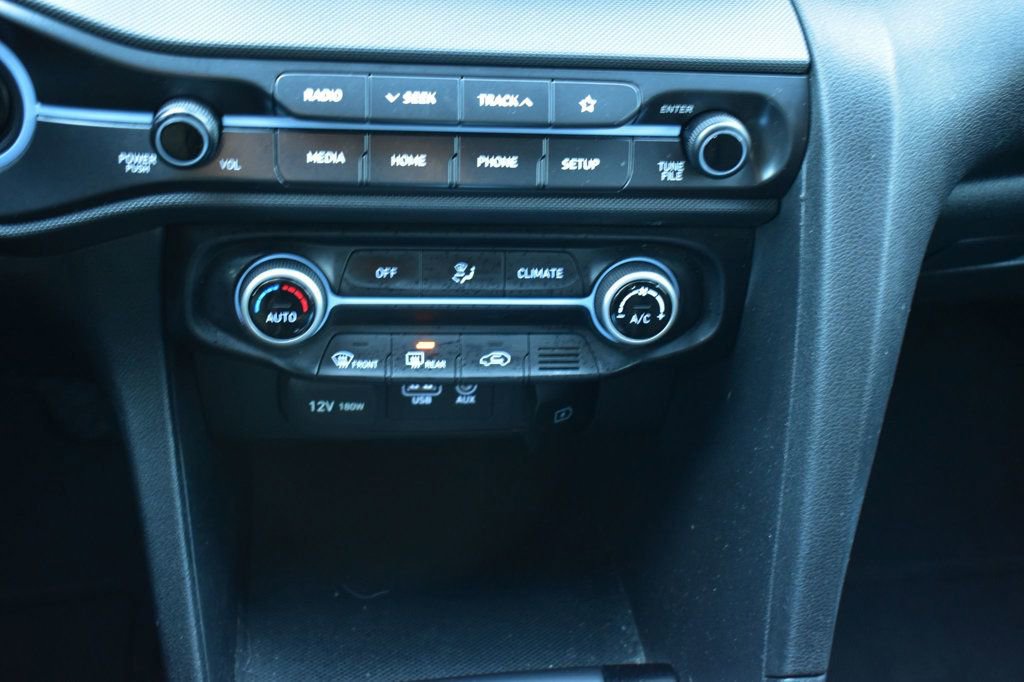 Used 2020 Hyundai Veloster N w/ Performance Package image 37