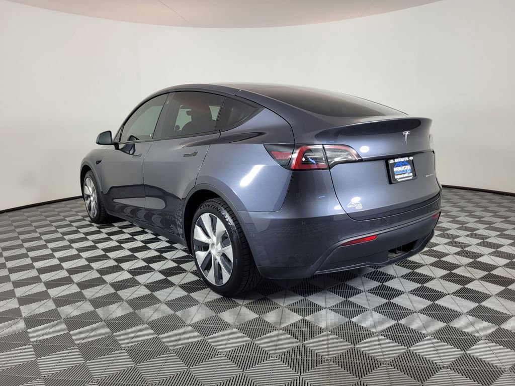 Used 2021 Tesla Model Y Long Range image 5